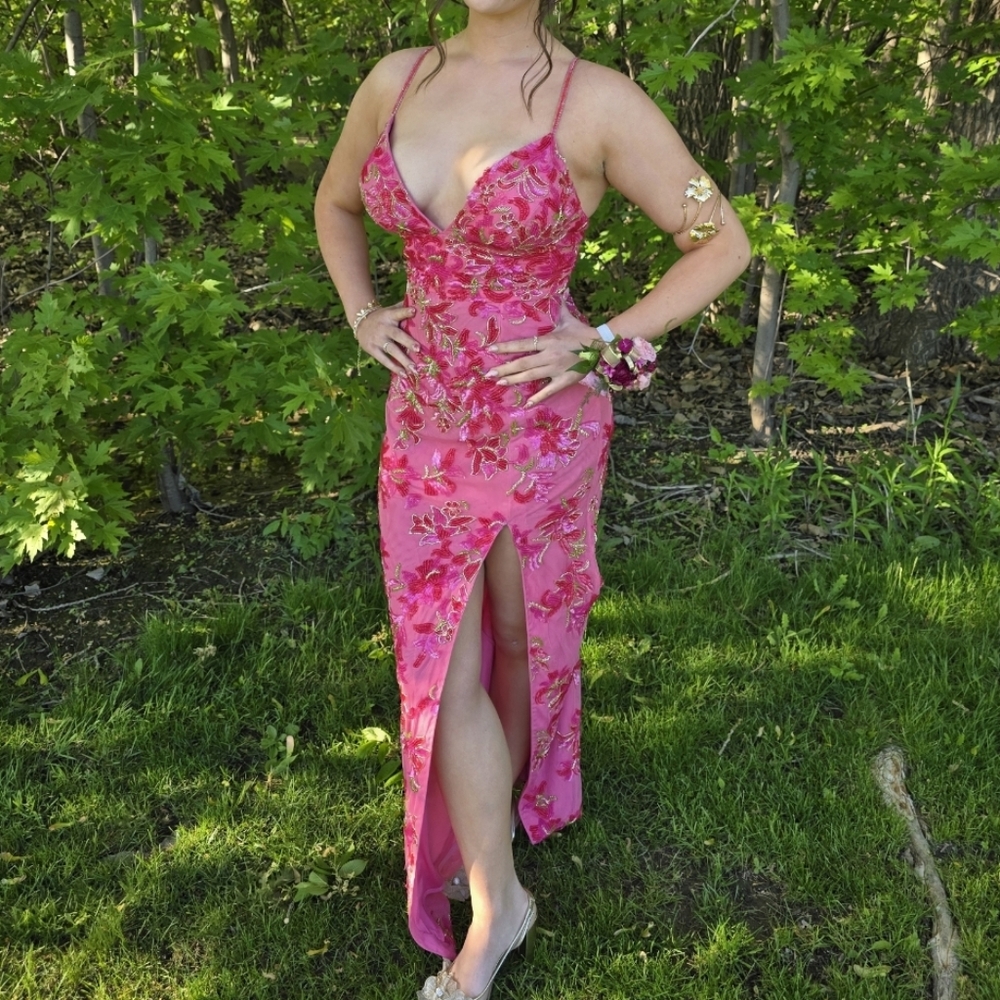 AMARRA, Beaded Floral Lace Gown, Pink, EUC, Women's 6